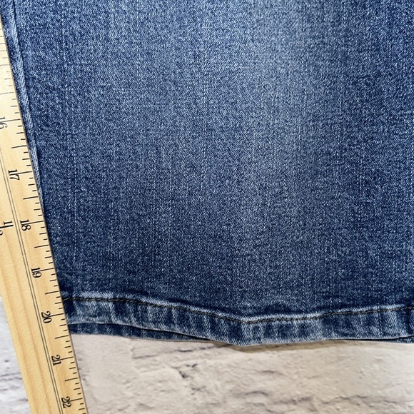 Lee Rider Capri Jeans Women’s Straight Leg Size 22W with Stretchable Waist - Picture 8 of 14